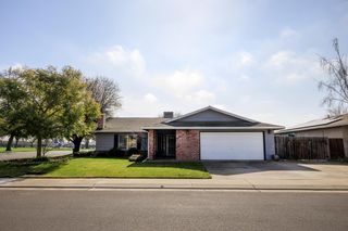 495 Valdapena Way, Escalon, CA 95320