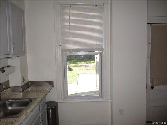 33 Bayview Terrace Unit 1, Newburgh, NY 12550