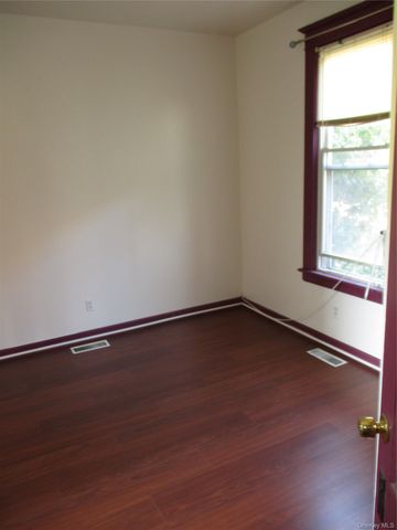 33 Bayview Terrace Unit 1, Newburgh, NY 12550