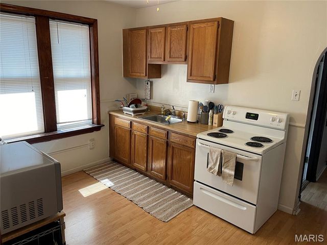 5008 Oleatha Avenue, St Louis, MO 63139