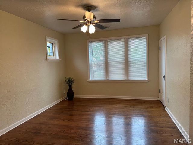 5008 Oleatha Avenue, St Louis, MO 63139