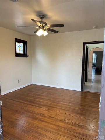 5008 Oleatha Avenue, St Louis, MO 63139