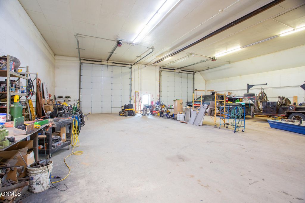 4319 16th Avenue W, Williston, ND 58801 photo 19