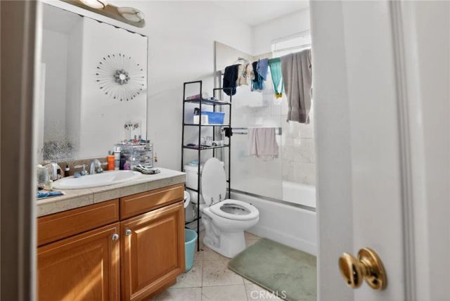 634 Meyer Lane D, Redondo Beach, CA 90278