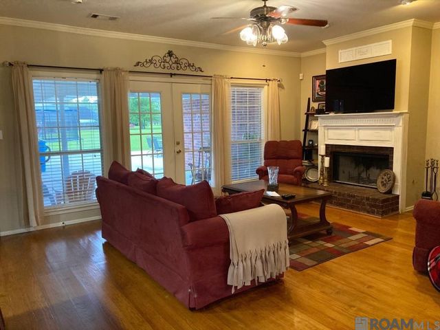 11280 Amalie St, Oscar, LA 70762