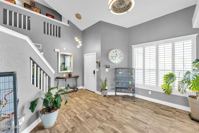 427 Winter Spring Place, El Paso, TX 79928
