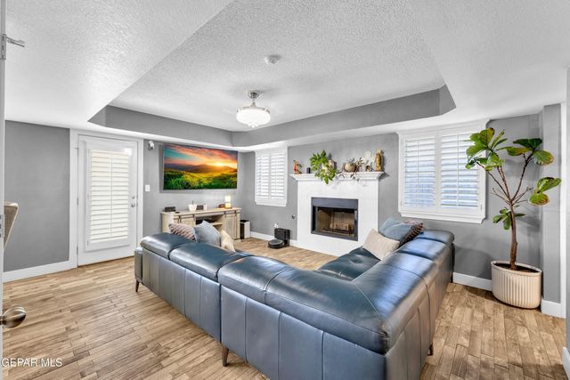 427 Winter Spring Place, El Paso, TX 79928