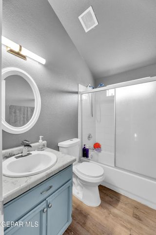 427 Winter Spring Place, El Paso, TX 79928