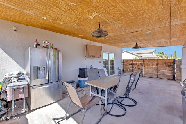 427 Winter Spring Place, El Paso, TX 79928