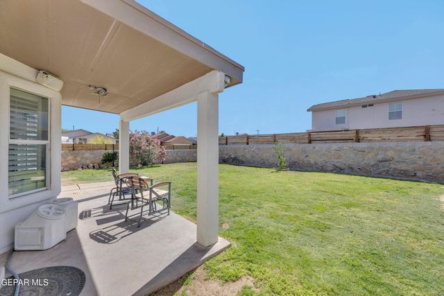 427 Winter Spring Place, El Paso, TX 79928