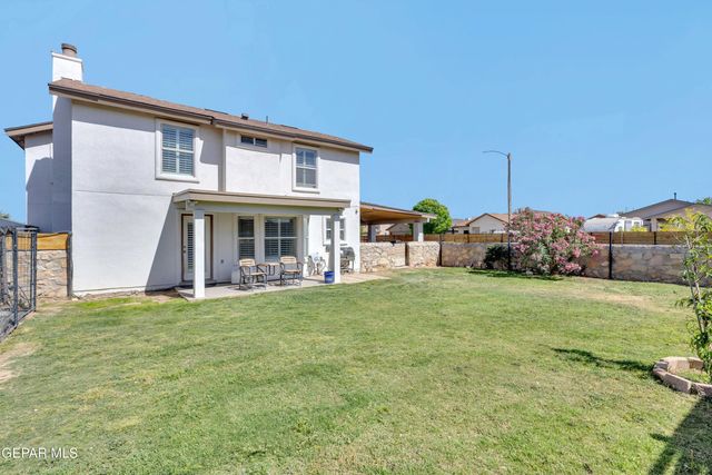 427 Winter Spring Place, El Paso, TX 79928