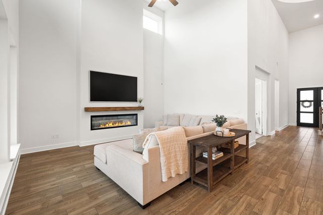 515 Watershield CV, Georgetown, TX 78633