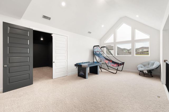 515 Watershield CV, Georgetown, TX 78633
