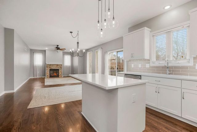 21703 W 57th Terrace, Shawnee, KS 66218