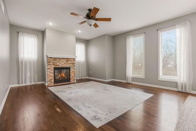 21703 W 57th Terrace, Shawnee, KS 66218