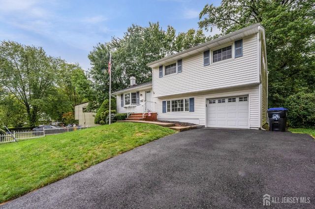 26 Bradford Road, East Brunswick, NJ 08816