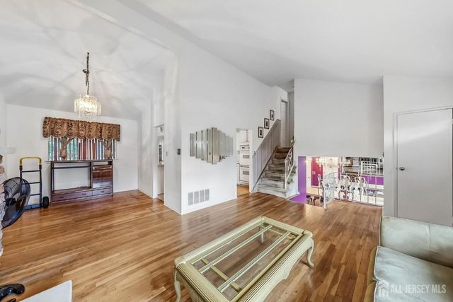 26 Bradford Road, East Brunswick, NJ 08816