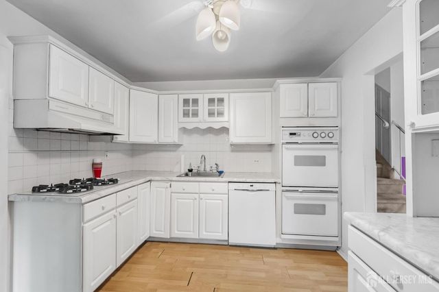 26 Bradford Road, East Brunswick, NJ 08816