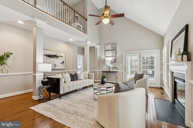 25626 CREEK RUN TER, Chantilly, VA 20152