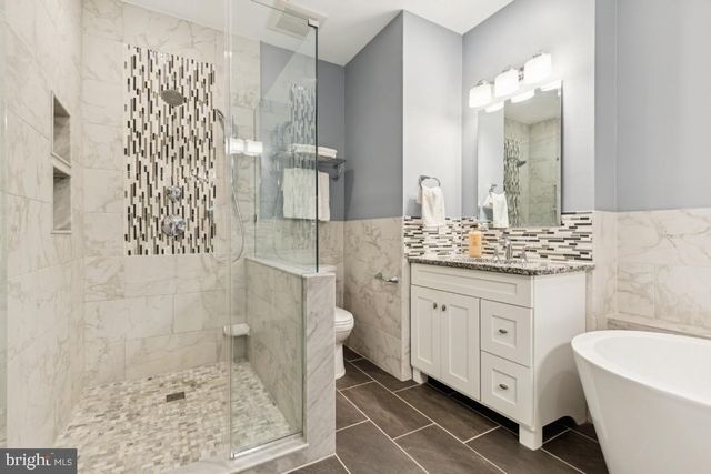 25626 CREEK RUN TER, Chantilly, VA 20152