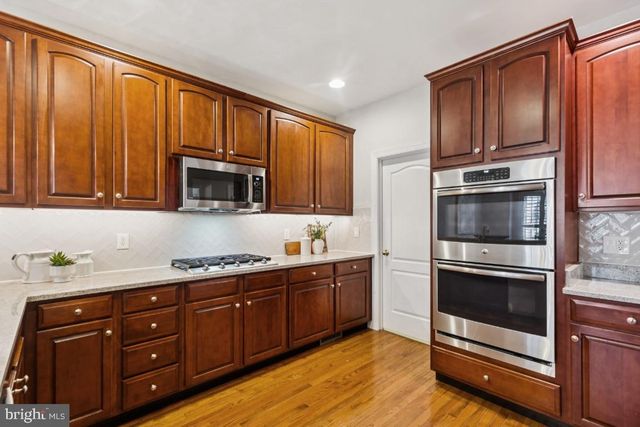 25626 CREEK RUN TER, Chantilly, VA 20152