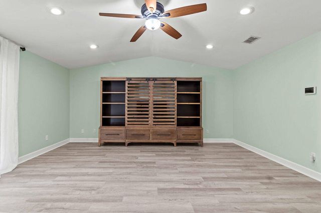 651 Caribbean Way, Niceville, FL 32578