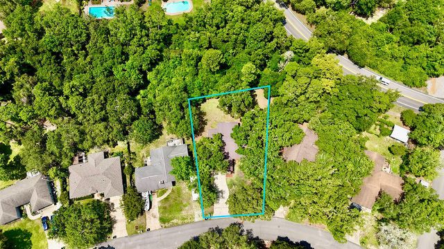 651 Caribbean Way, Niceville, FL 32578