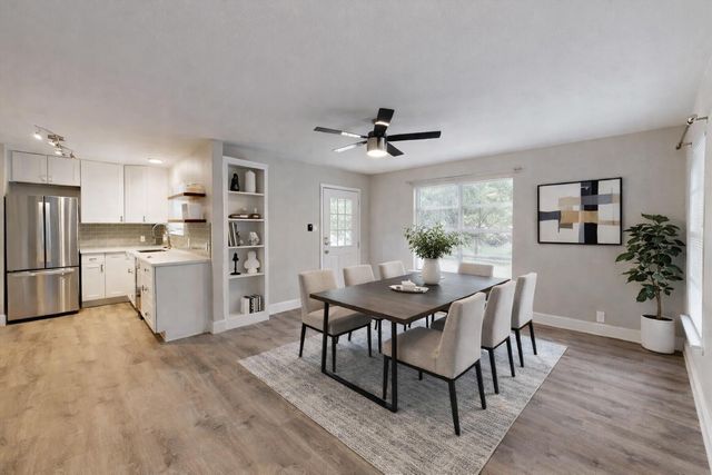 8700 Parkfield DR, Austin, TX 78758