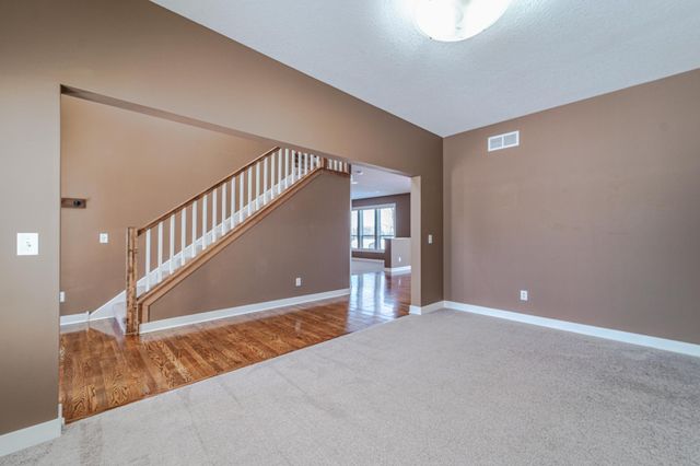 20791 Gemini Trail, Lakeville, MN 55044