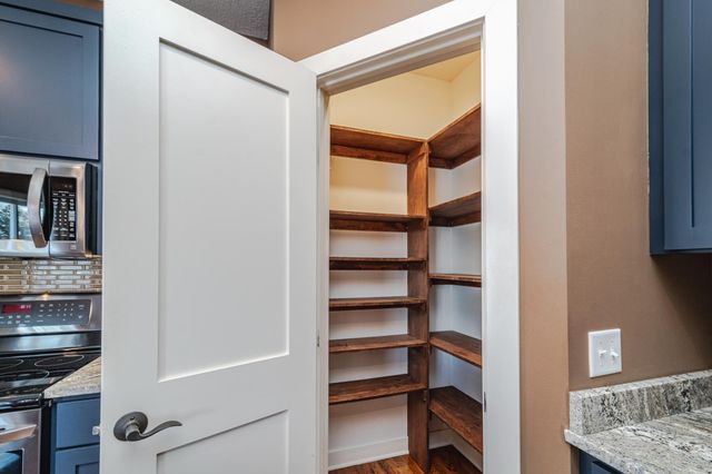 20791 Gemini Trail, Lakeville, MN 55044