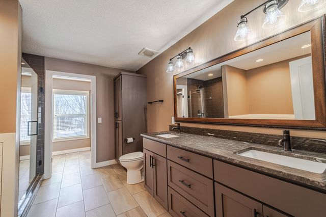 20791 Gemini Trail, Lakeville, MN 55044