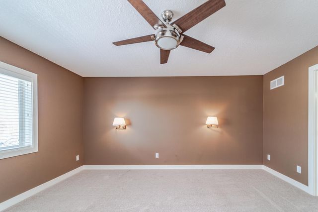 20791 Gemini Trail, Lakeville, MN 55044