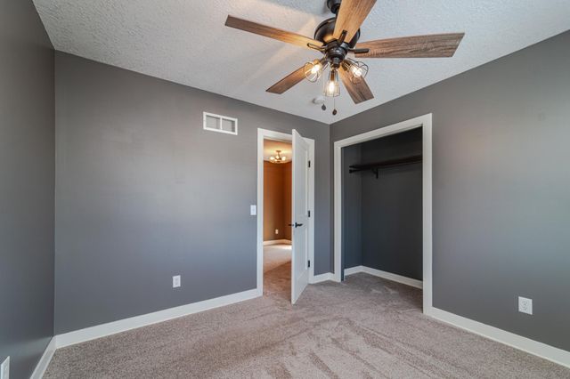 20791 Gemini Trail, Lakeville, MN 55044