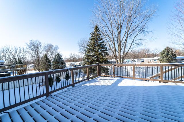 20791 Gemini Trail, Lakeville, MN 55044