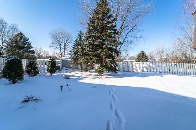 20791 Gemini Trail, Lakeville, MN 55044