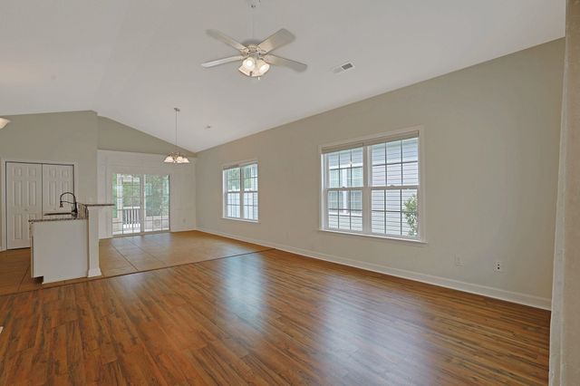 160 Palm Cove Circle, Myrtle Beach, SC 29588