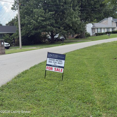 6623 Holly Lake Dr, Louisville, KY 40291