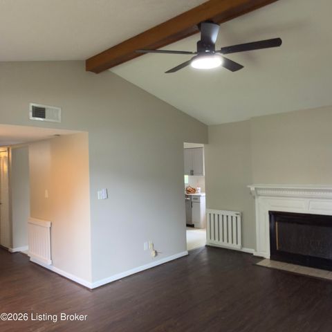 6623 Holly Lake Dr, Louisville, KY 40291