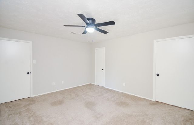 123 Cypress Lane, Conroe, TX 77301