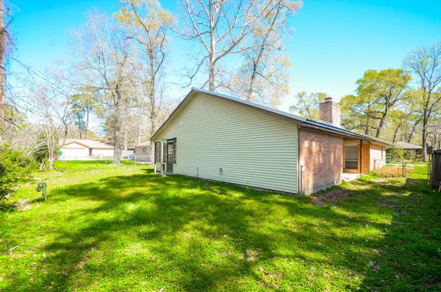 123 Cypress Lane, Conroe, TX 77301