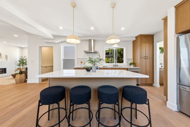 24 Olney 24, Watertown, MA 02472