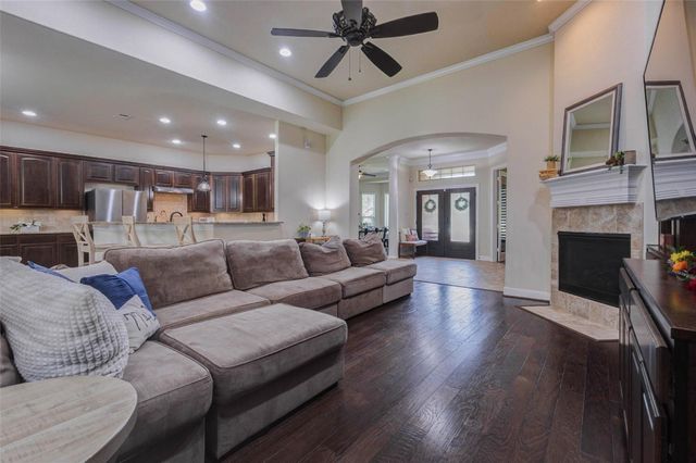4915 Westchester Drive, Fulshear, TX 77441