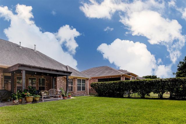 4915 Westchester Drive, Fulshear, TX 77441