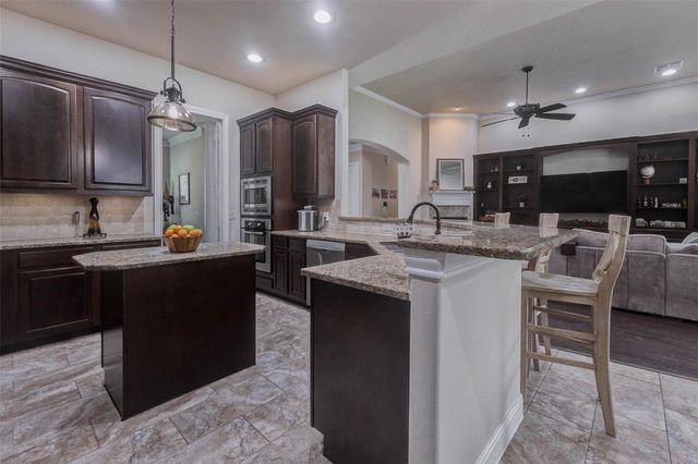 4915 Westchester Drive, Fulshear, TX 77441