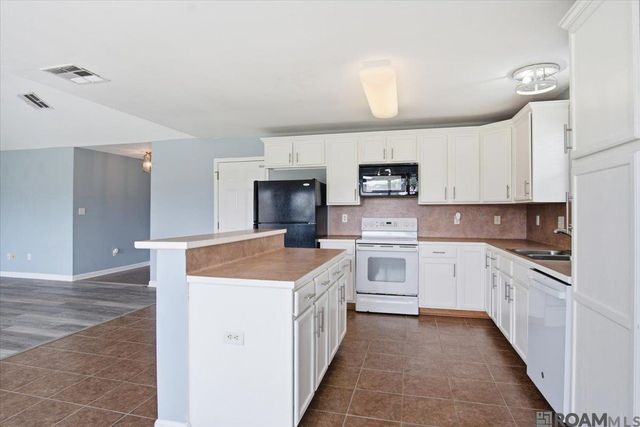 38362 La Hwy 16, Denham Springs, LA 70706