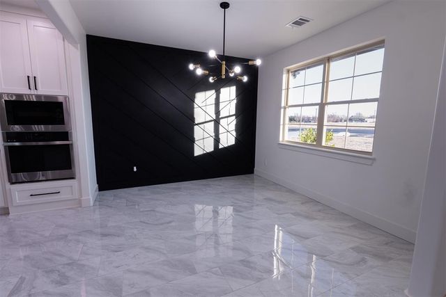 4364 Janie Way, Guthrie, OK 73044