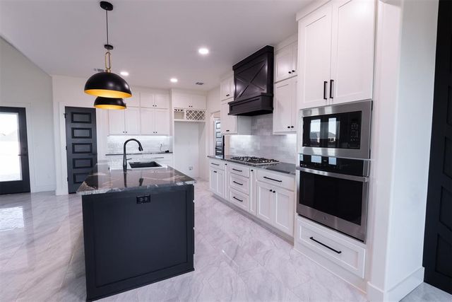 4364 Janie Way, Guthrie, OK 73044