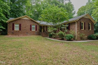 2603 Crescent Hill Drive, Mebane, NC 27302
