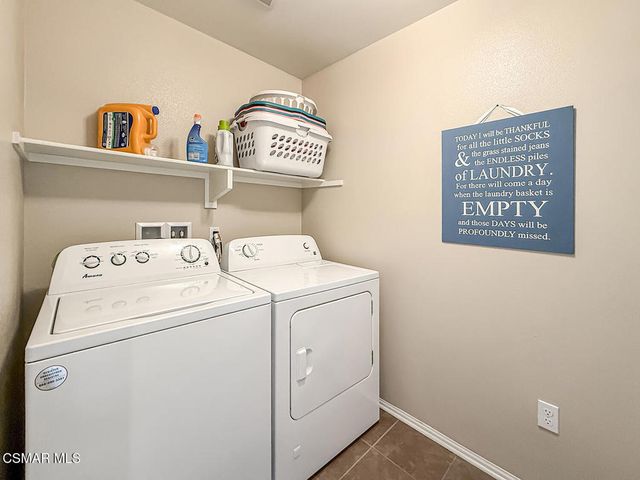 19373 Moriah Lane, Saugus, CA 91350