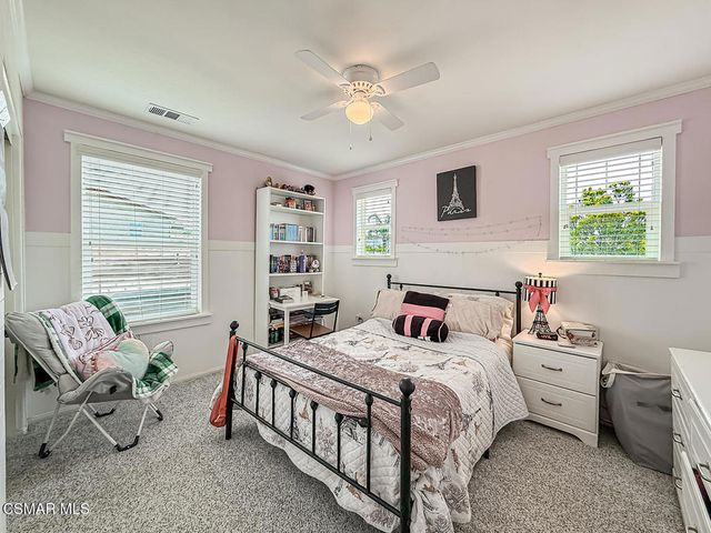 19373 Moriah Lane, Saugus, CA 91350